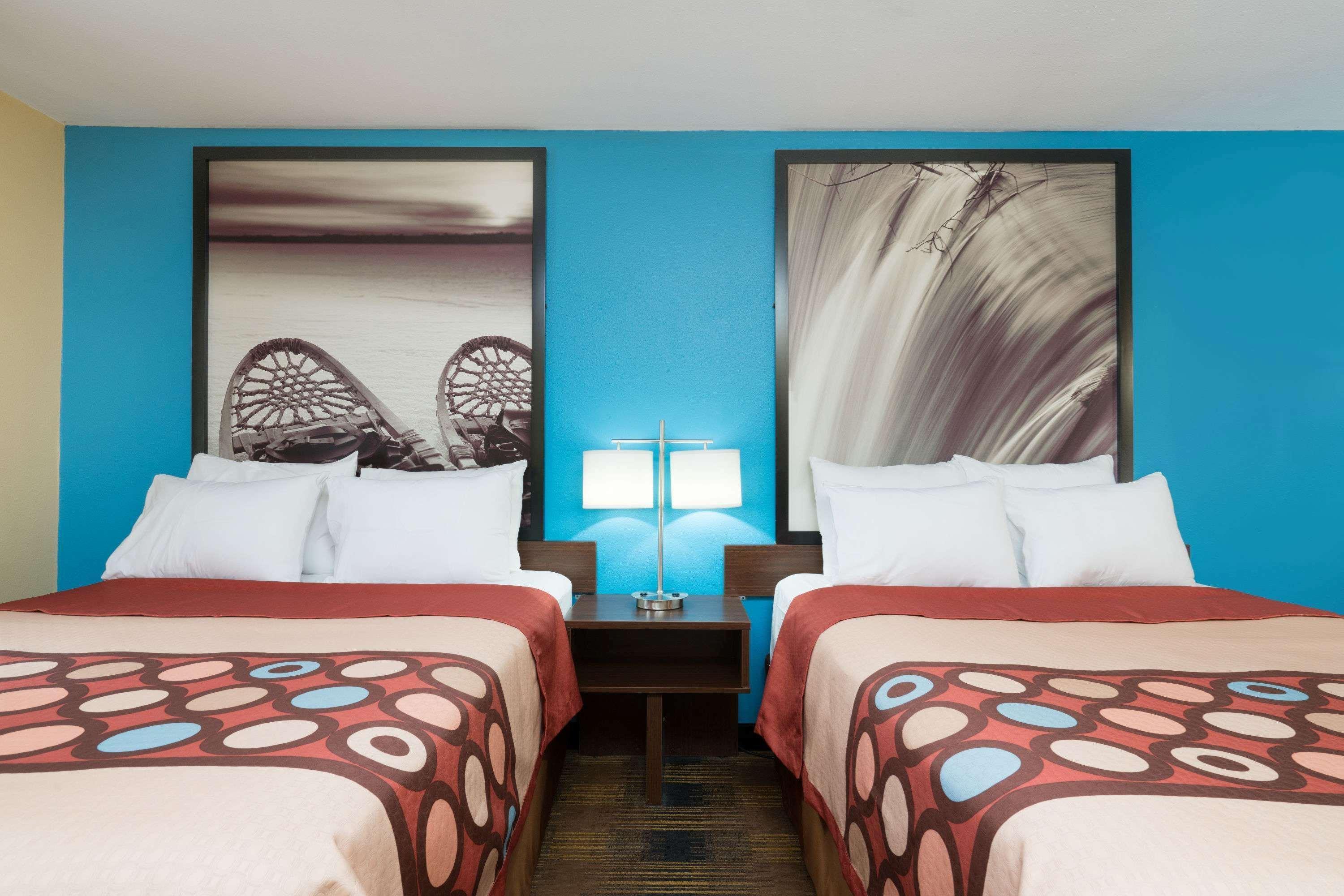 Super 8 By Wyndham Rochester Mayo Clinic Area Ngoại thất bức ảnh