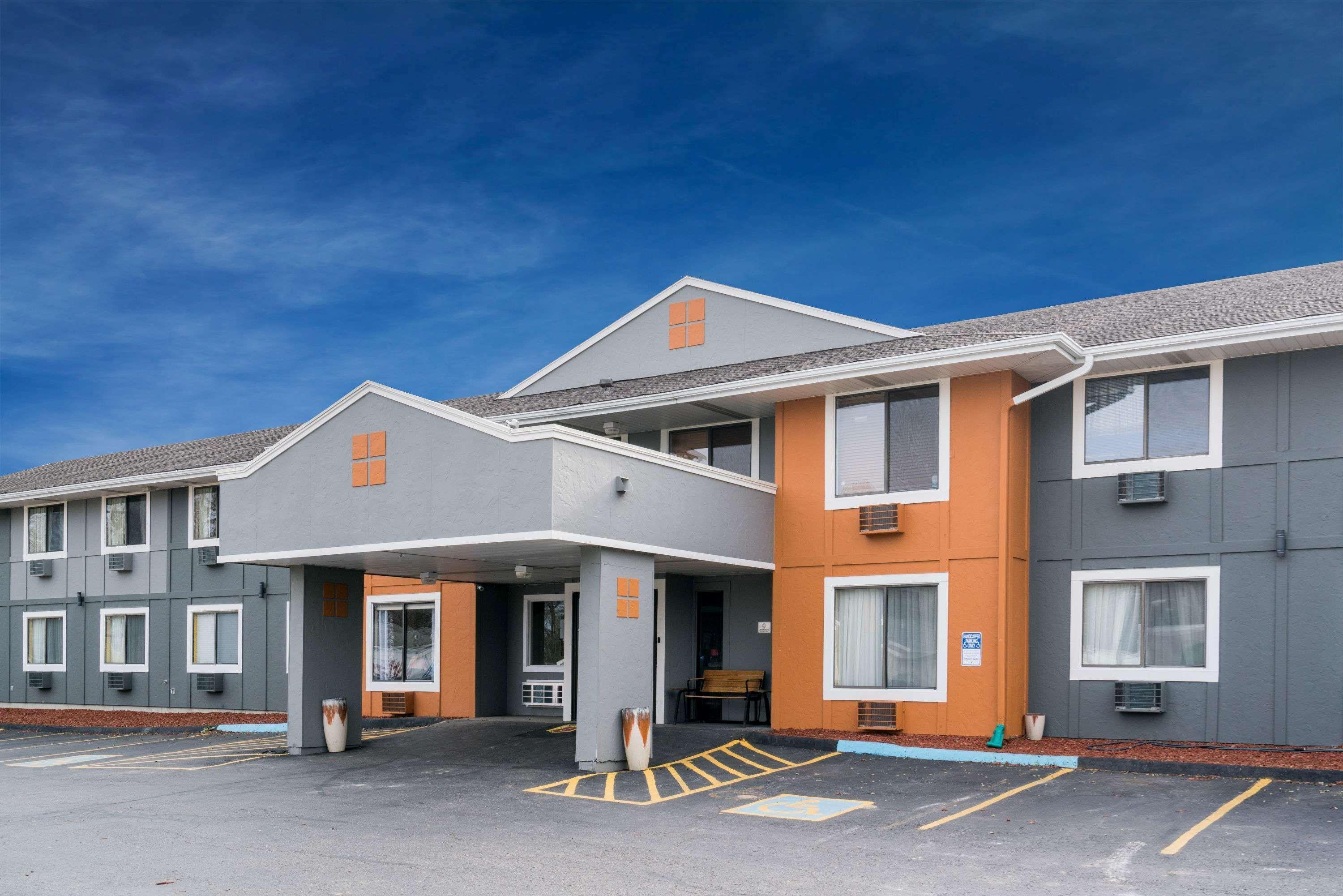 Super 8 By Wyndham Rochester Mayo Clinic Area Ngoại thất bức ảnh