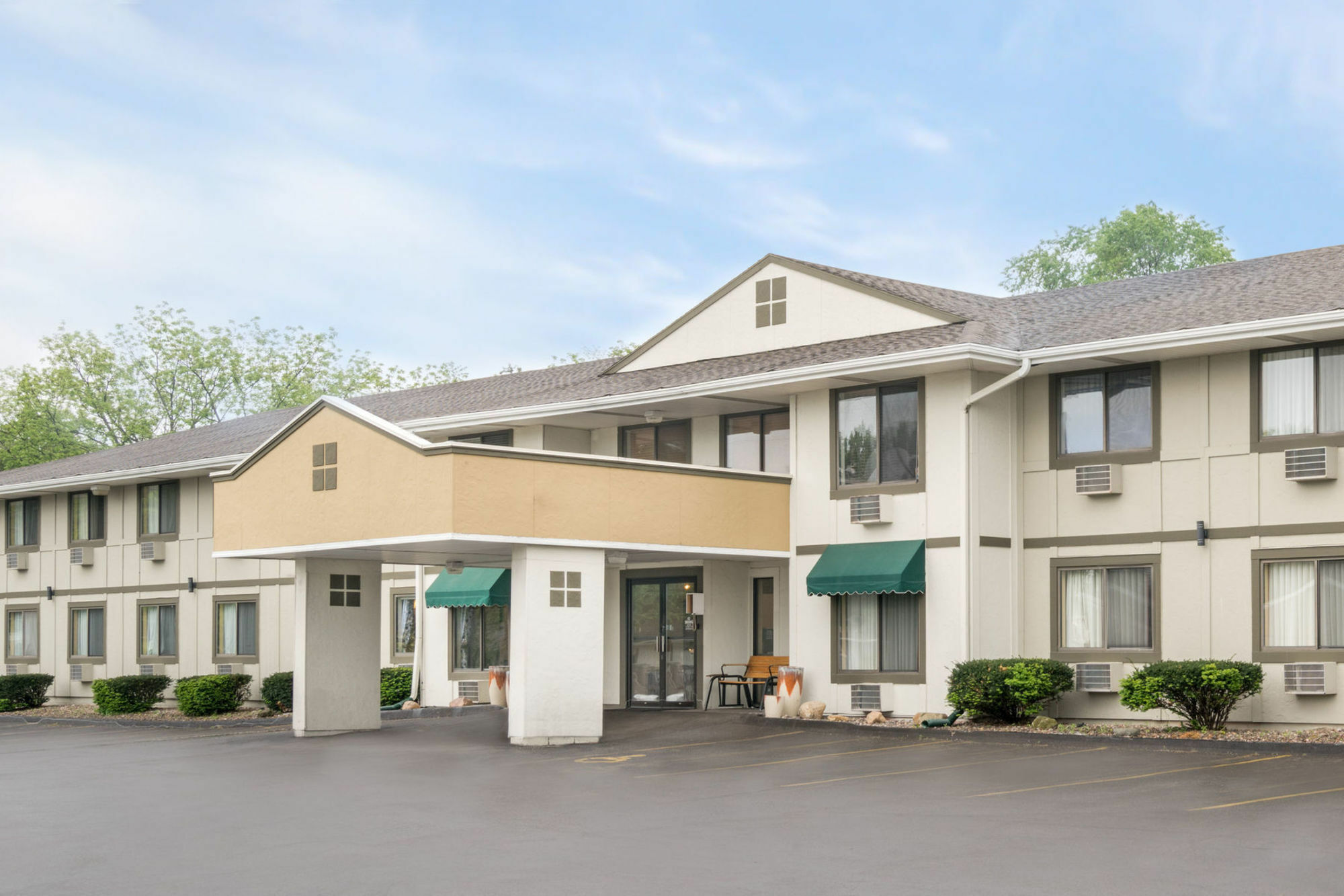 Super 8 By Wyndham Rochester Mayo Clinic Area Ngoại thất bức ảnh