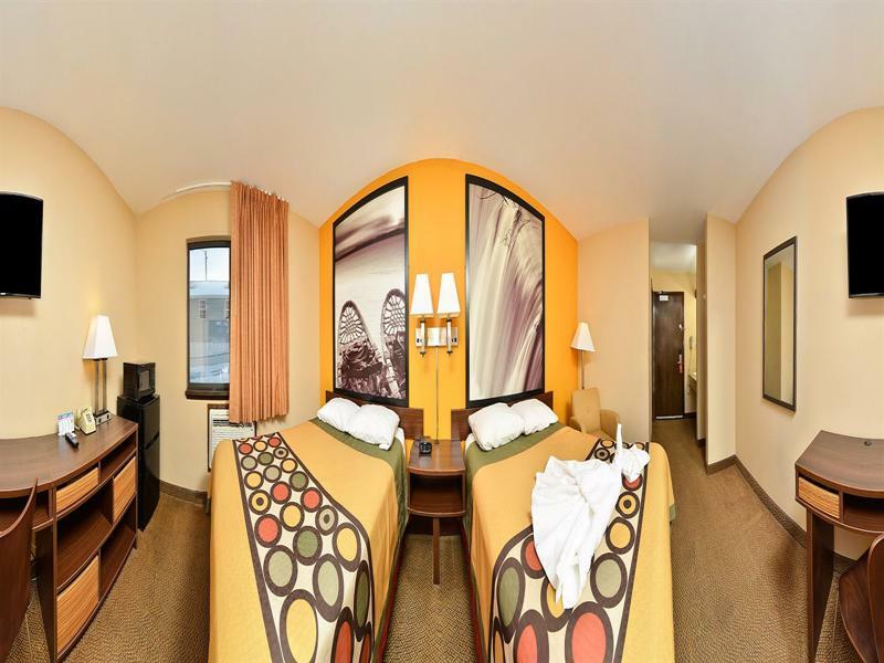 Super 8 By Wyndham Rochester Mayo Clinic Area Ngoại thất bức ảnh